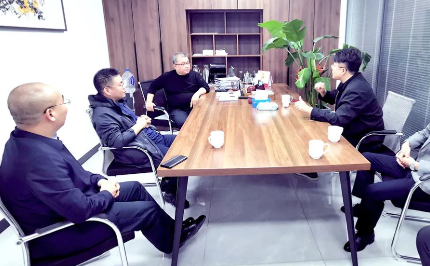 潤發集團總裁、副董事長滕淵楷一行到訪秦皇島環保產業集團